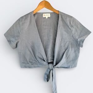 🎉5 for $45🎉 Latiste top blouse shirt size M